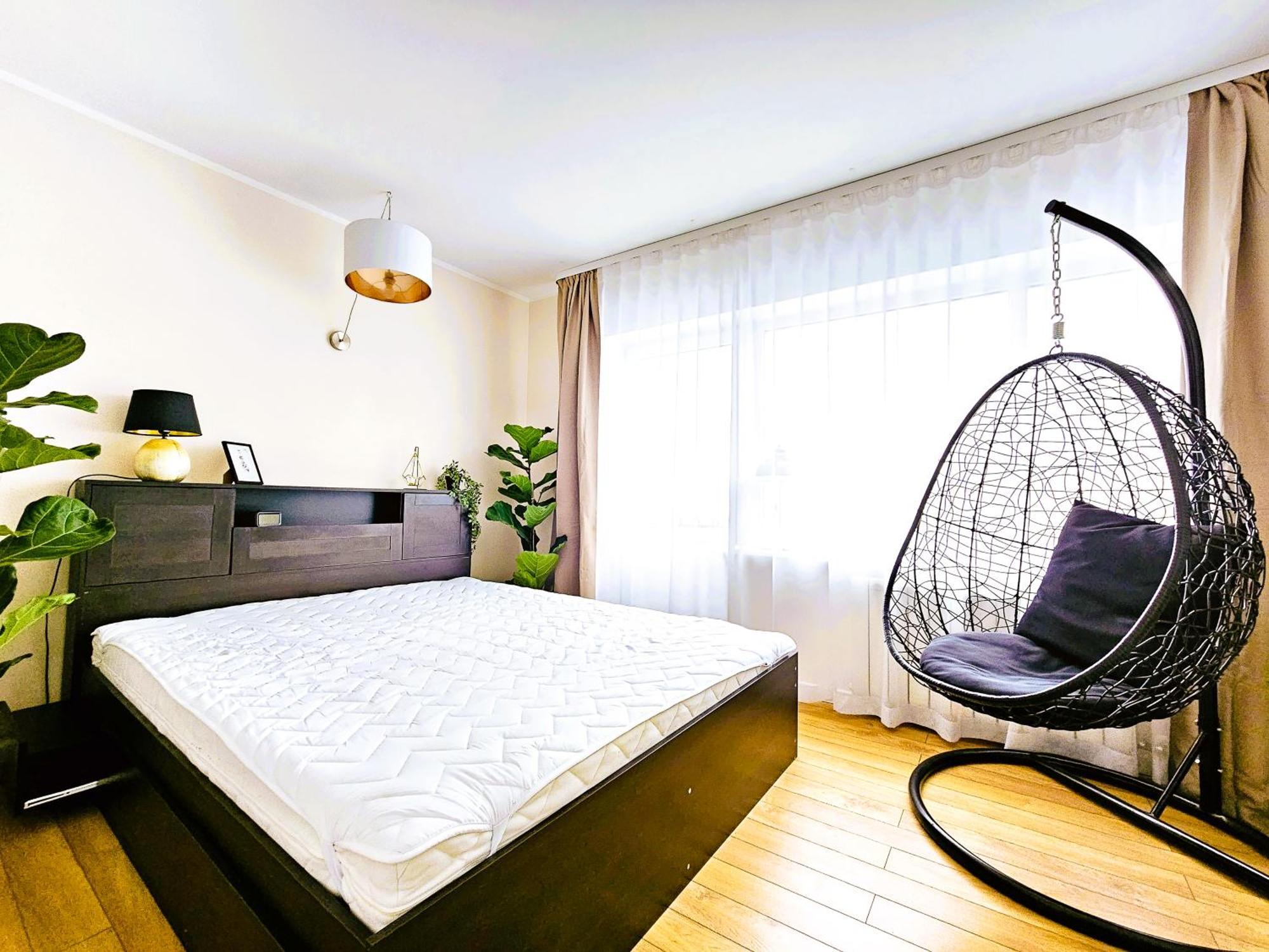 Cofy Rentals - Centrally Located, Quiet District, Air-Conditioning, Free Parking, 24-7 Express Check-In-Out, Close To Sea And Everything You Need For Living! Tallinn Room photo
